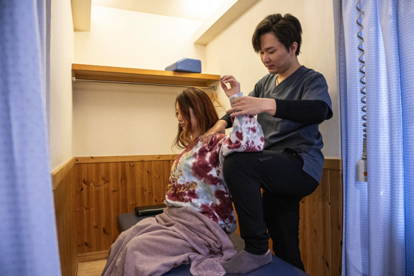 女性に肩の評価